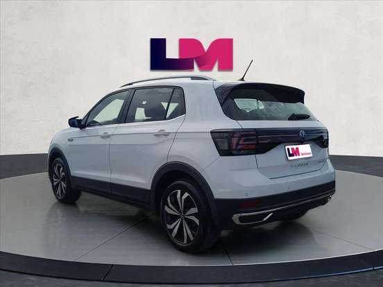 VOLKSWAGEN-T-CROSS-1.4 250 TSI TOTAL FLEX HIGHLINE AUTOMÁTICO VOLKSWAGEN-T-CROSS-2024