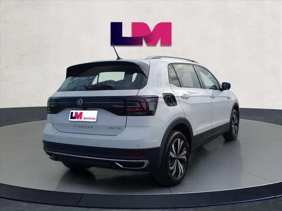 VOLKSWAGEN-T-CROSS-1.4 250 TSI TOTAL FLEX HIGHLINE AUTOMÁTICO VOLKSWAGEN-T-CROSS-2024