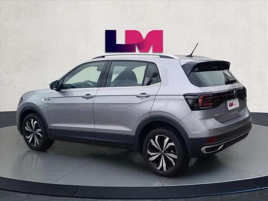 VOLKSWAGEN-T-CROSS-2024
