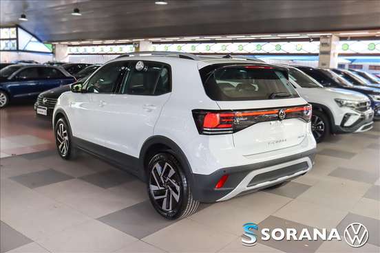 VOLKSWAGEN-T-CROSS-2026