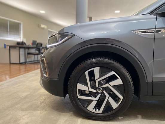 VOLKSWAGEN-T-CROSS-2025