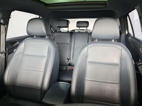 VOLKSWAGEN-T-CROSS-1.4 250 TSI TOTAL FLEX HIGHLINE AUTOMÁTICO VOLKSWAGEN-T-CROSS-2023