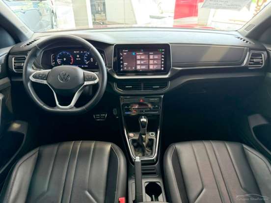 VOLKSWAGEN-T-CROSS-2024