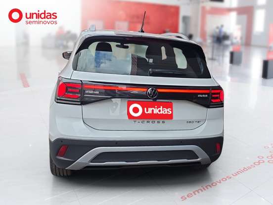 VOLKSWAGEN-T-CROSS-2025
