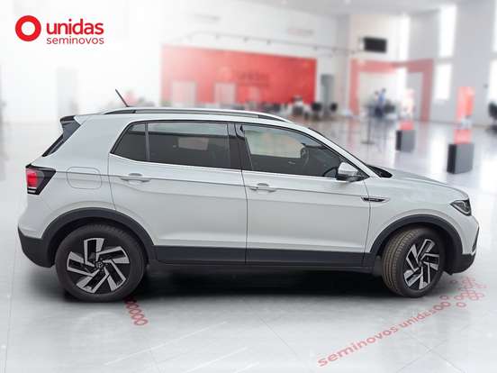 VOLKSWAGEN-T-CROSS-2025