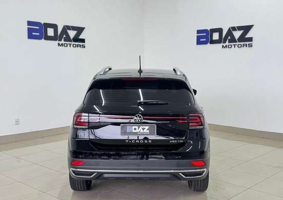 VOLKSWAGEN-T-CROSS-2023