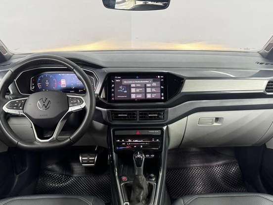 VOLKSWAGEN-T-CROSS-1.4 250 TSI TOTAL FLEX HIGHLINE AUTOMÁTICO VOLKSWAGEN-T-CROSS-2023
