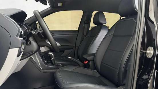 VOLKSWAGEN-T-CROSS-1.4 250 TSI TOTAL FLEX HIGHLINE AUTOMÁTICO VOLKSWAGEN-T-CROSS-2023