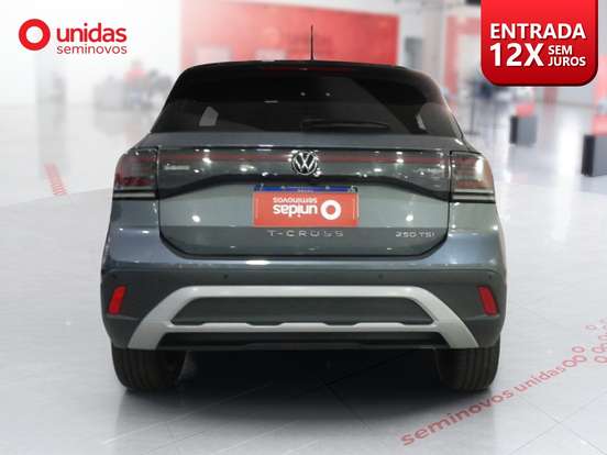 VOLKSWAGEN-T-CROSS-2025
