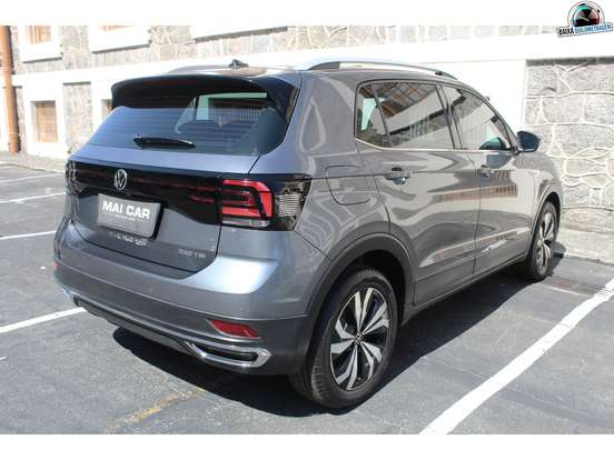 VOLKSWAGEN-T-CROSS-1.4 250 TSI TOTAL FLEX HIGHLINE AUTOMÁTICO VOLKSWAGEN-T-CROSS-2023