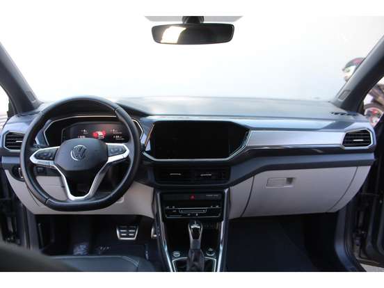 VOLKSWAGEN-T-CROSS-1.4 250 TSI TOTAL FLEX HIGHLINE AUTOMÁTICO VOLKSWAGEN-T-CROSS-2023