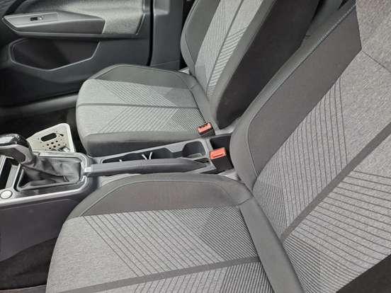 VOLKSWAGEN-TERA-1.0 170 TSI COMFORT AUTOMÁTICO VOLKSWAGEN-TERA-2025