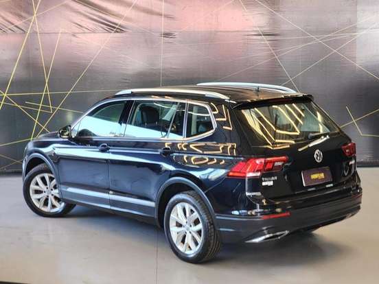 VOLKSWAGEN-TIGUAN-1.4 250 TSI TOTAL FLEX ALLSPACE COMFORTLINE TIPTRONIC VOLKSWAGEN-TIGUAN-2018