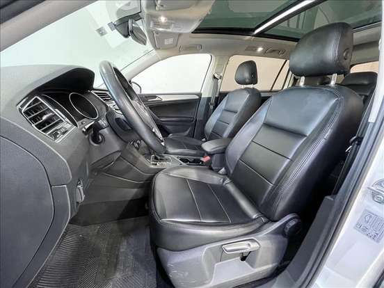 VOLKSWAGEN-TIGUAN-1.4 250 TSI TOTAL FLEX ALLSPACE TIPTRONIC VOLKSWAGEN-TIGUAN-2019