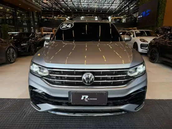 VOLKSWAGEN-TIGUAN-2023