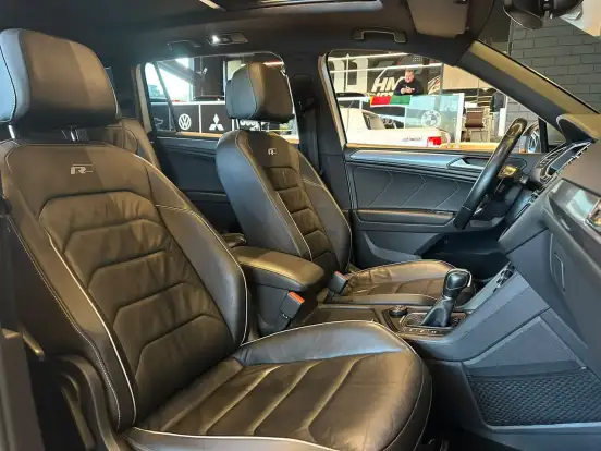 VOLKSWAGEN-TIGUAN-2019