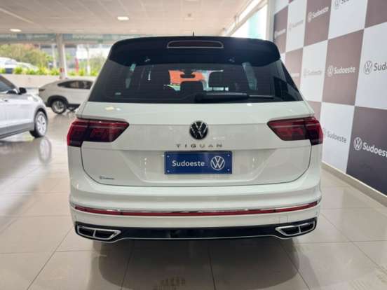 VOLKSWAGEN-TIGUAN-2024
