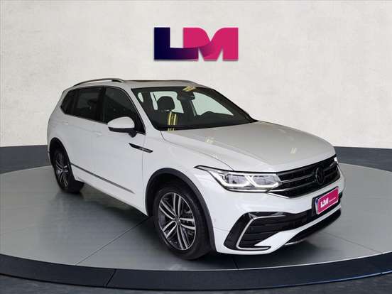 VOLKSWAGEN-TIGUAN-2.0 300 TSI GASOLINA ALLSPACE R-LINE AUTOMÁTICO VOLKSWAGEN-TIGUAN-2024