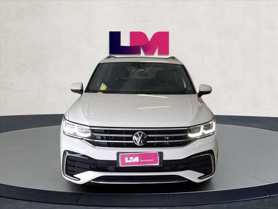 VOLKSWAGEN-TIGUAN-2.0 300 TSI GASOLINA ALLSPACE R-LINE AUTOMÁTICO VOLKSWAGEN-TIGUAN-2024
