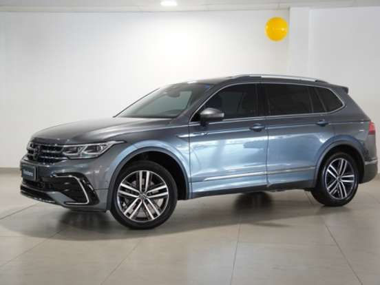 VOLKSWAGEN-TIGUAN-2.0 300 TSI GASOLINA ALLSPACE R-LINE AUTOMÁTICO VOLKSWAGEN-TIGUAN-2024