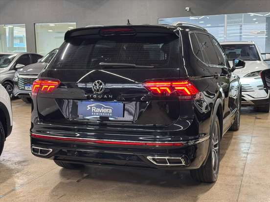 VOLKSWAGEN-TIGUAN-2.0 300 TSI GASOLINA ALLSPACE R-LINE AUTOMÁTICO VOLKSWAGEN-TIGUAN-2023
