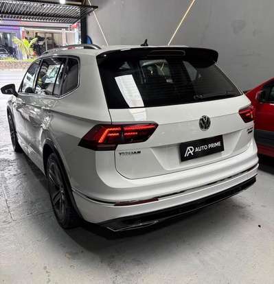 VOLKSWAGEN-TIGUAN-2019