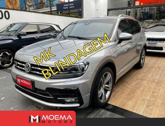 VOLKSWAGEN-TIGUAN-2019