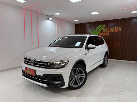 VOLKSWAGEN-TIGUAN-2019