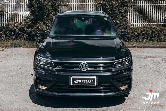 VOLKSWAGEN-TIGUAN-2021