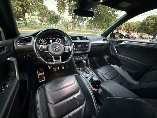 VOLKSWAGEN-TIGUAN-2018
