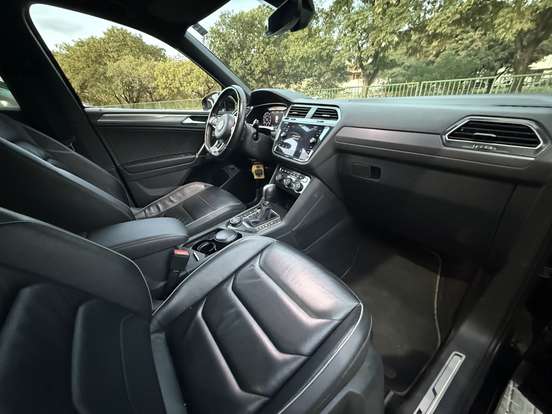 VOLKSWAGEN-TIGUAN-2018