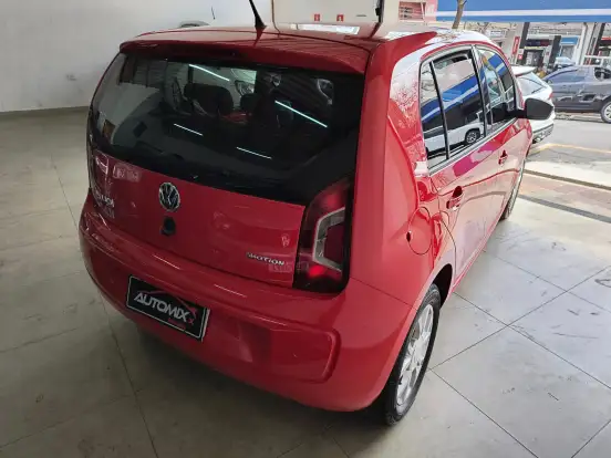 VOLKSWAGEN-UP-1.0 MPI HIGH UP 12V FLEX 4P AUTOMATIZADO VOLKSWAGEN-UP-2016