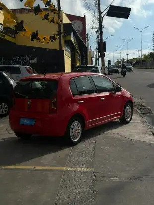 VOLKSWAGEN-UP-2015