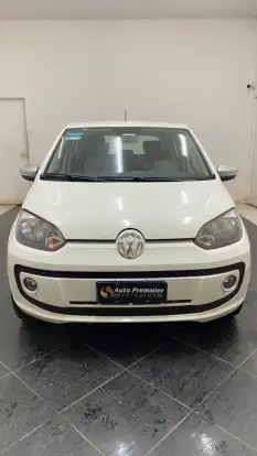 VOLKSWAGEN-UP-2015