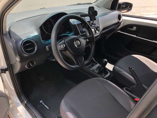 VOLKSWAGEN-UP-1.0 170 TSI TOTAL FLEX XTREME 4P MANUAL VOLKSWAGEN-UP-2019