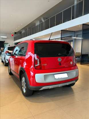 VOLKSWAGEN-UP-1.0 MPI HIGH UP 12V FLEX 4P MANUAL VOLKSWAGEN-UP-2017