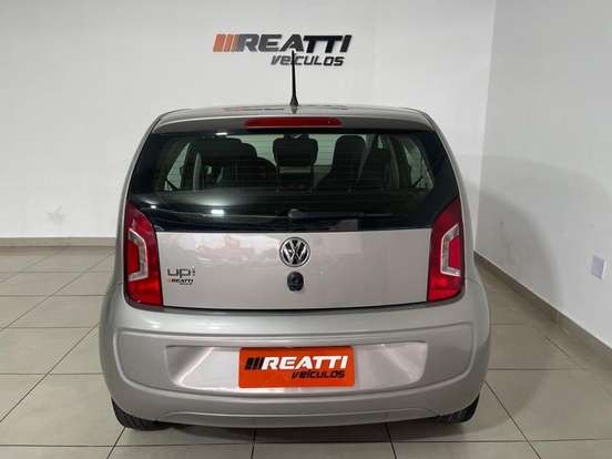 VOLKSWAGEN-UP-2015