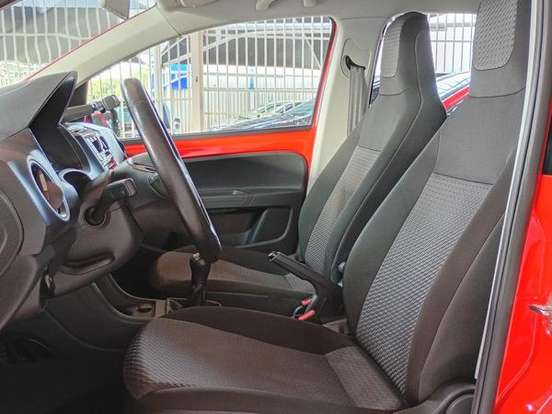 VOLKSWAGEN-UP-1.0 MPI MOVE UP 12V FLEX 4P MANUAL VOLKSWAGEN-UP-2019