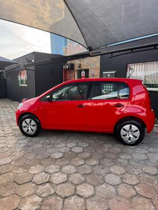 VOLKSWAGEN-UP-1.0 MPI TAKE UP 12V FLEX 4P MANUAL VOLKSWAGEN-UP-2016
