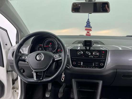 VOLKSWAGEN-UP-1.0 TSI HIGH UP 12V FLEX 4P MANUAL VOLKSWAGEN-UP-2017
