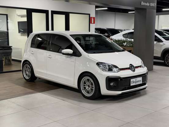 VOLKSWAGEN-UP-2017