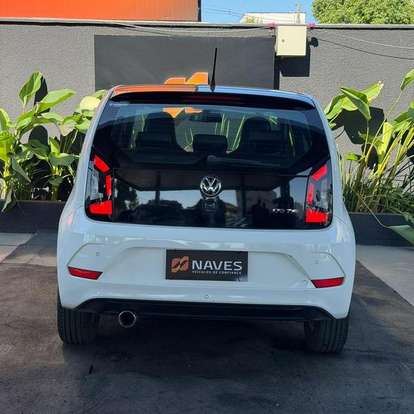 VOLKSWAGEN-UP-2019