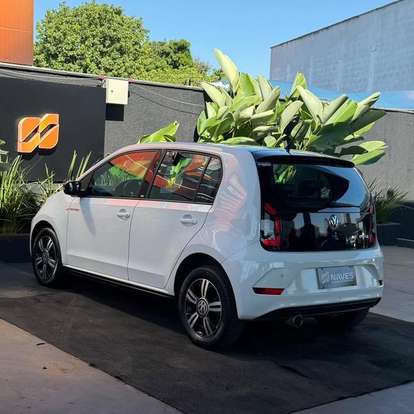VOLKSWAGEN-UP-1.0 TSI PEPPER 12V FLEX 4P MANUAL VOLKSWAGEN-UP-2019