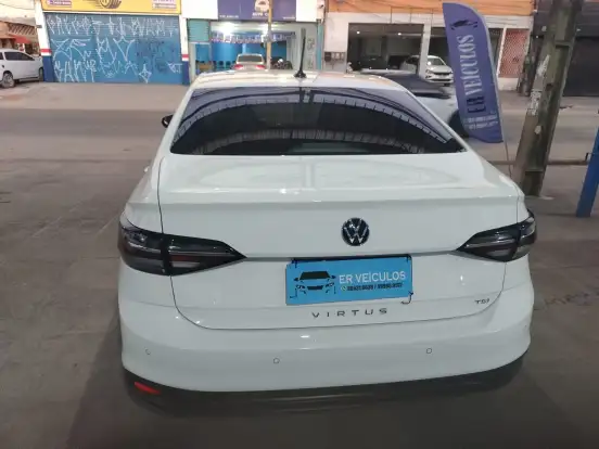 VOLKSWAGEN-VIRTUS-2024