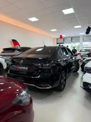 VOLKSWAGEN-VIRTUS-2023
