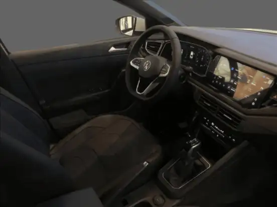 VOLKSWAGEN-VIRTUS-2026