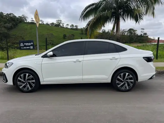 VOLKSWAGEN-VIRTUS-2023