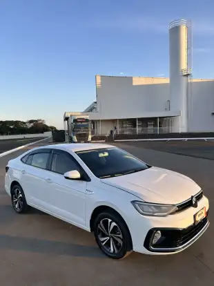 VOLKSWAGEN-VIRTUS-2023