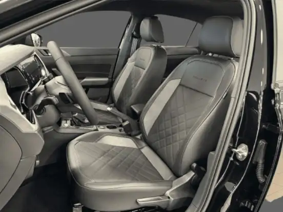 VOLKSWAGEN-VIRTUS-2026