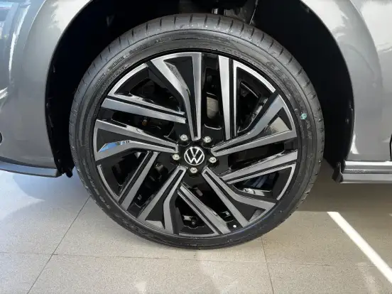 VOLKSWAGEN-VIRTUS-1.4 250 TSI EXCLUSIVE AUTOMÁTICO VOLKSWAGEN-VIRTUS-2026